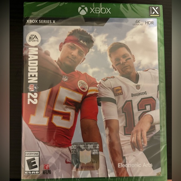 Madden NFL 22 Microsoft XBOX Series X - Picture 1 of 7